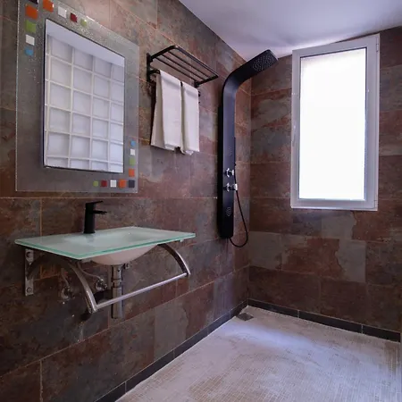 Old Town Flat By Concept Flats شقة فالنسيا
